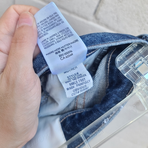 MOTHER Superior | The Dazzler Ankle Fray Jeans in Painfully Obvious Size 24 - Picture 11 of 12